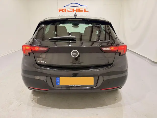 Opel Astra HB 1.0 Turbo 120 Years Edition 2019 Benzine 6