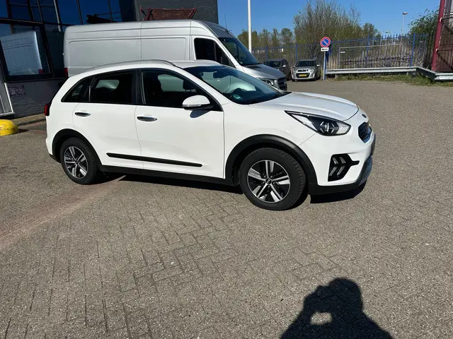 Kia Niro 1.6 GDi Hybrid DynamicLine 2020 Hybride Benzine 6