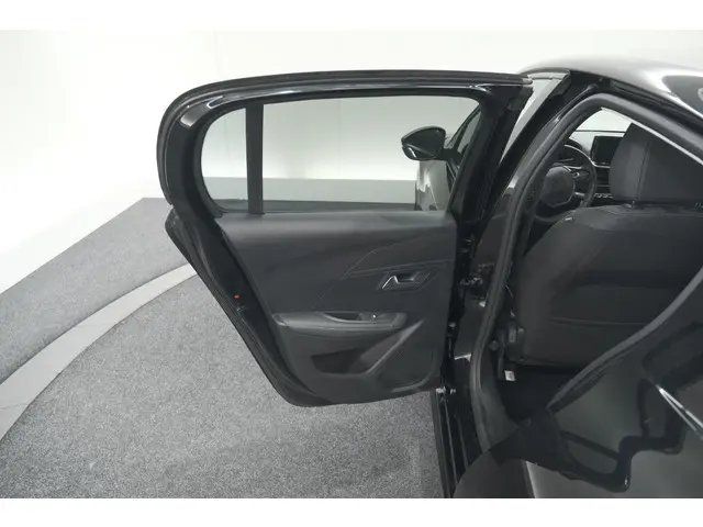 Peugeot 208 PureTech 100 Allure 2024 Benzine 62