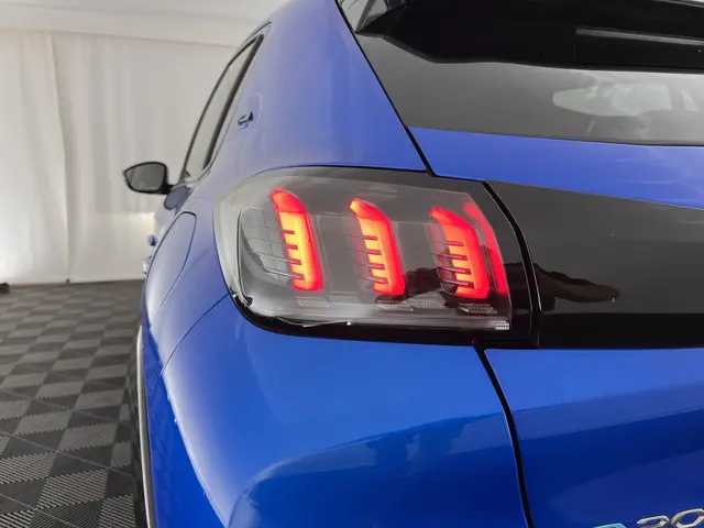Peugeot e-208 EV GT Pack 50 kWh [ 3-Fase ] 2021 Elektrisch 31
