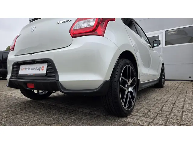 Suzuki Swift 1.0 Sportline 2019 Benzine 11