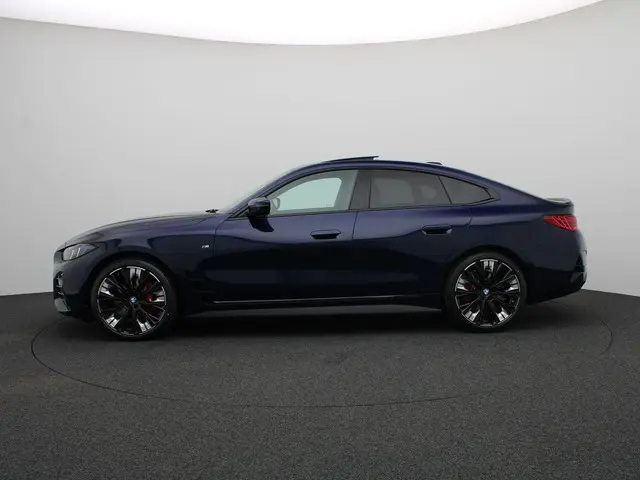 BMW i4 eDrive35 2025 Elektrisch 4