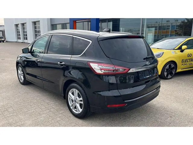 Ford S-Max 2.5 FHEV Titanium 7P 2022 Hybride Benzine 9
