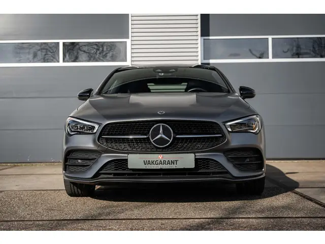 Mercedes-Benz CLA 250 e AMG 2020 Hybride Benzine 4