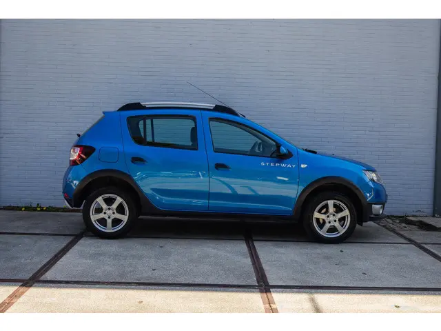 Dacia Sandero Stepway 0.9 TCe Lauréate 2014 Benzine 4