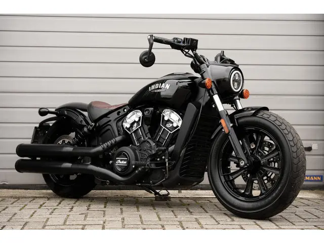 Indian Scout 69 Bobber 2021 Benzine 11