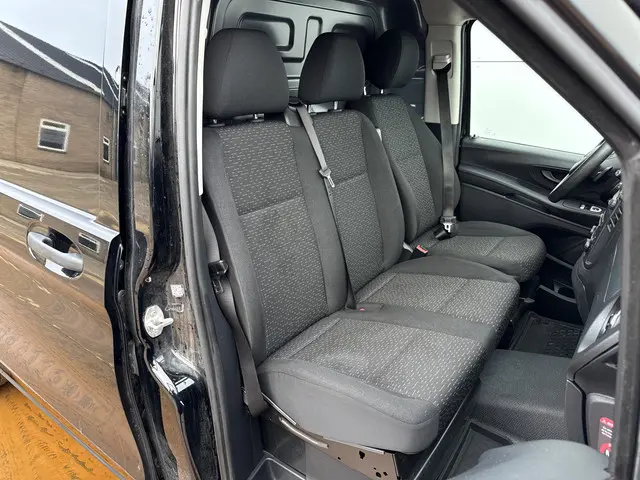Mercedes-Benz eVito 112 2023 Elektrisch 9