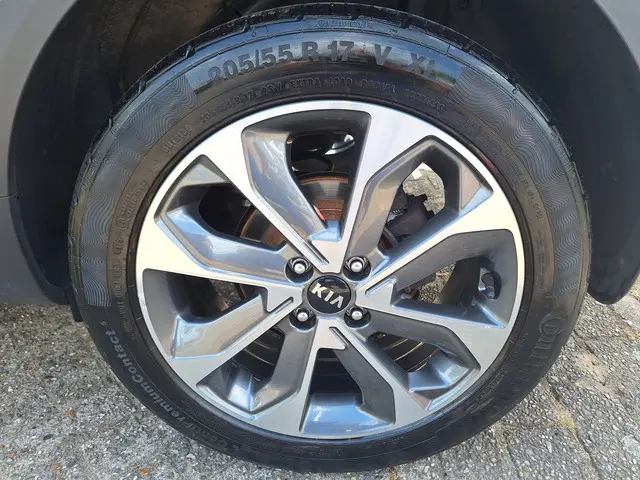 Kia Stonic 1.0 T-GDi DynamicLine 2020 Benzine 8