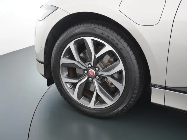 Jaguar I-PACE EV320 HSE 90 kWh 2020 Elektrisch 13