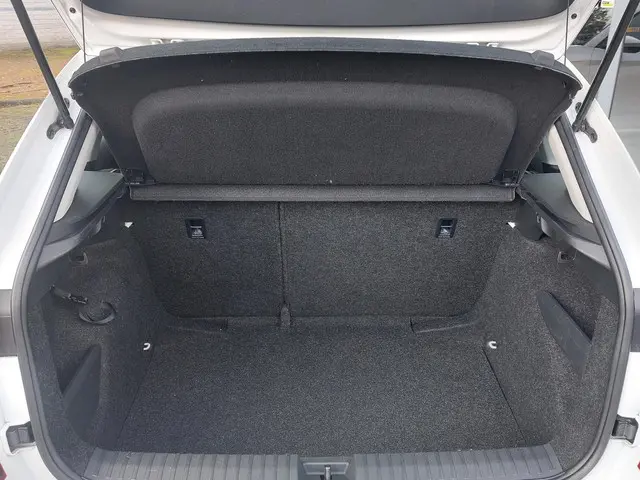 Škoda Kamiq 1.0 TSI Ambition 2021 Benzine 8