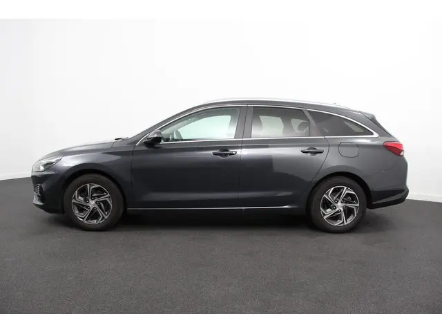 Hyundai i30 Wagon 1.0 T-GDi 120 Pk Essential 2022 Benzine 7