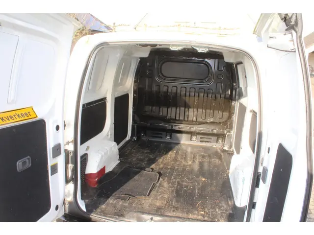 Nissan NV200 MARGE BUS 1.5 dCi Optima 2018 Diesel 11