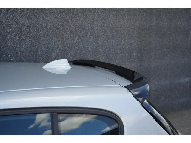 BMW 1 Serie 118i Centennial High Executive 2016 Benzine 5