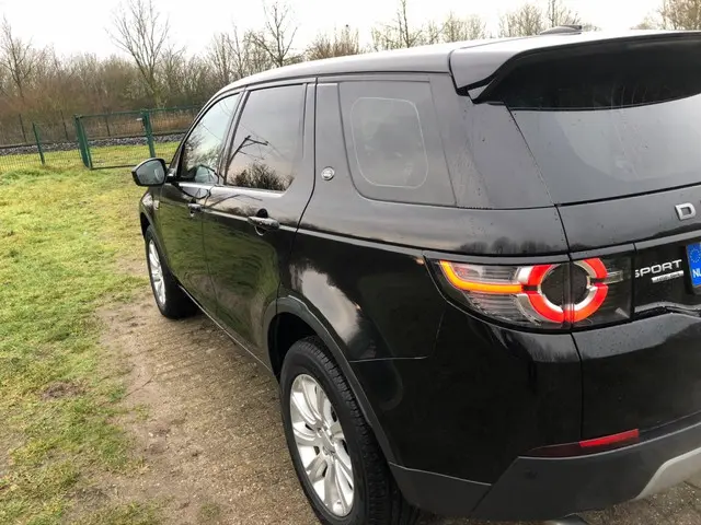 Land Rover Discovery Sport 2.0 Si4 4WD US SE 7p 2016 Benzine 4