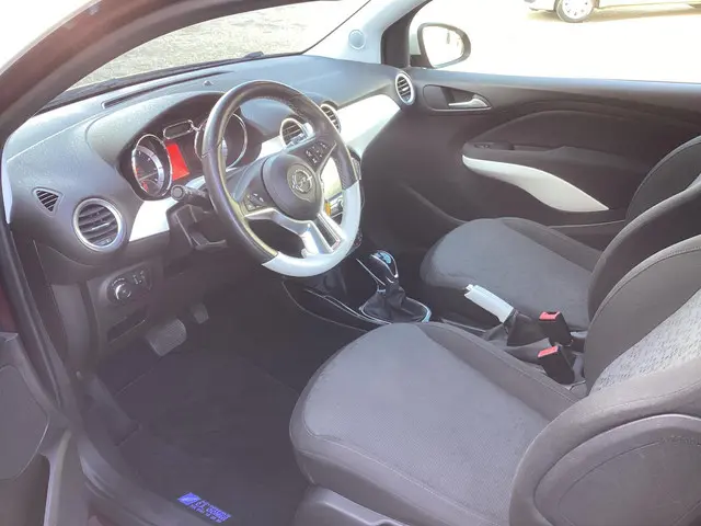 Opel ADAM 1.4 Automaat 2017 Benzine 3