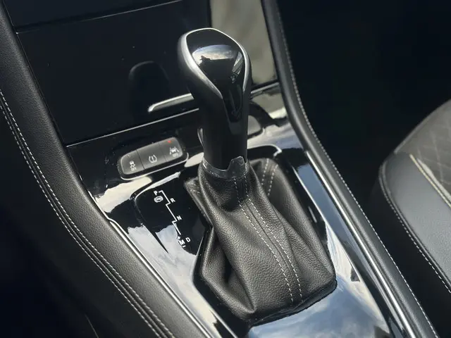 Opel Grandland X 1.2 Turbo Innovation 2019 Benzine 28