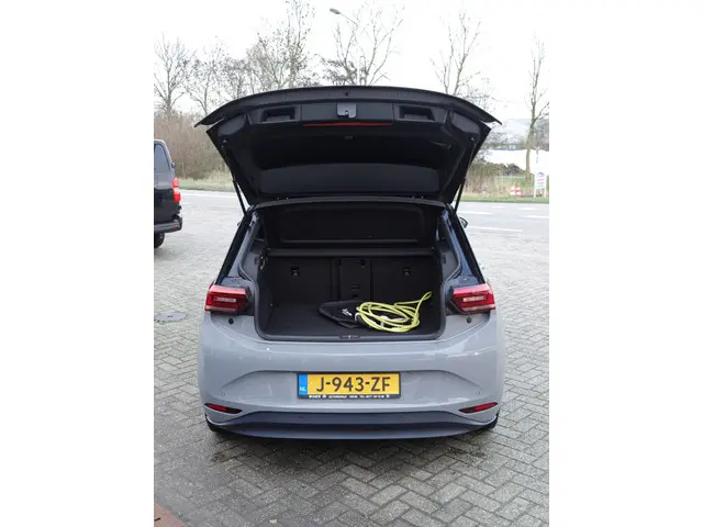Volkswagen ID.3 First Max 58 kWh 2020 Elektrisch 8