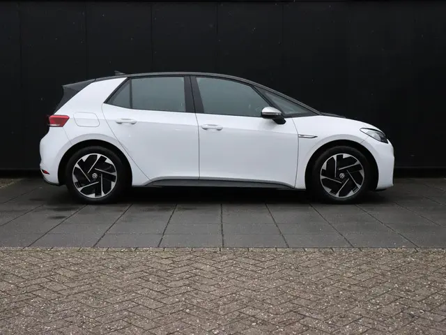 Volkswagen ID.3 First 58 kWh 2020 Elektrisch 4