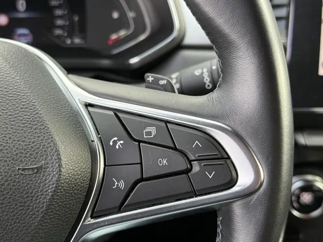 Renault Captur 1.3 TCe 155 Intens 2020 Benzine 22