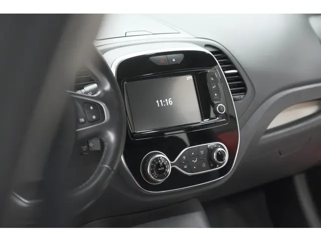 Renault Captur TCe 150 EDC Intens 2019 Benzine 48