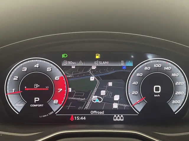 Audi A4 Avant 40 TFSI S edition 2020 Benzine 4