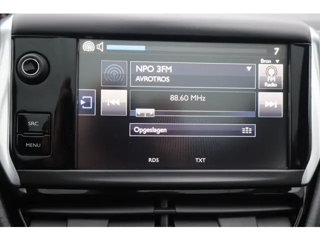 Peugeot 208 1.2 PureTech Allure 2015 Benzine 7