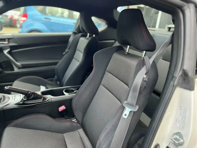 Subaru BRZ 2.0 Sport Executive 2012 Benzine 12