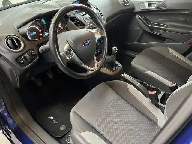 Ford Fiesta 1.0 EcoBoost Candy Blue Edition 2016 Benzine 9