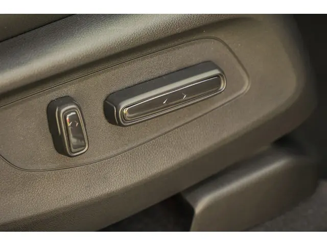 Honda CR-V 2.0i e:HEV LUXURY EDITION 2025 Hybride Benzine 49