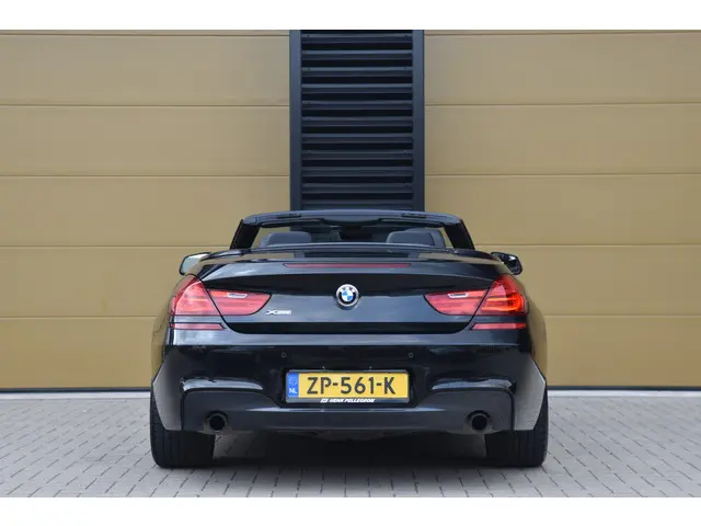 BMW 6 Serie Cabrio 640xi High Executive 2013 Benzine 7