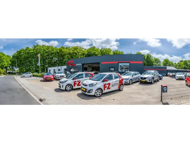 Citroën C3 1.2 PureTech S&S Shine 2017 Benzine 26