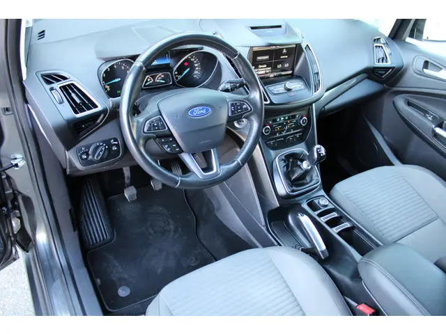 Ford C-MAX 1.0 Titanium 2017 Benzine 7