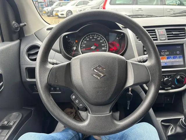 Suzuki Celerio 1.0 Dynamic trekhaak 2017 Benzine 10