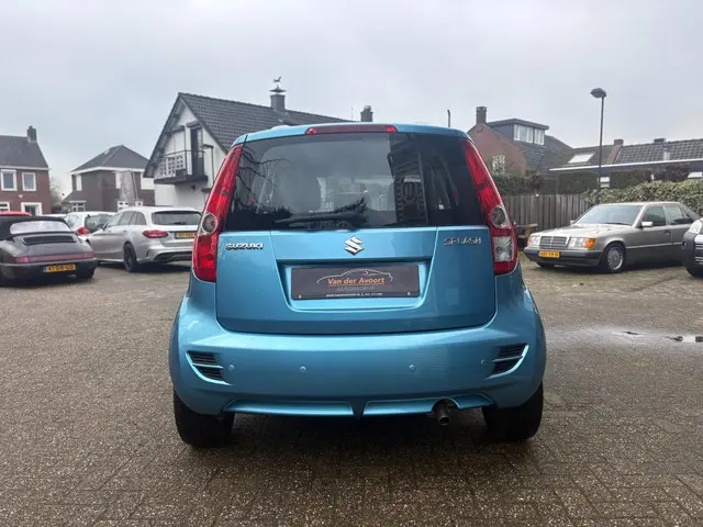 Suzuki Splash 1.0 VVT Comfort 2013 Benzine 6