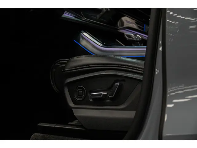 Audi Q8 50 TDI quattro Pro Line S 2023 Diesel 7