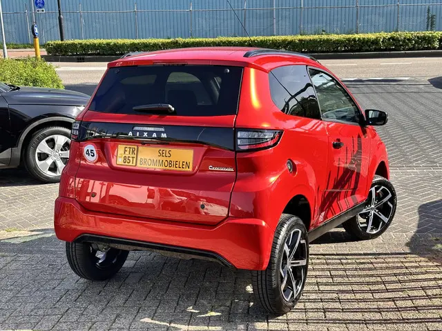 Aixam Crossover Premium 2026 Diesel 2