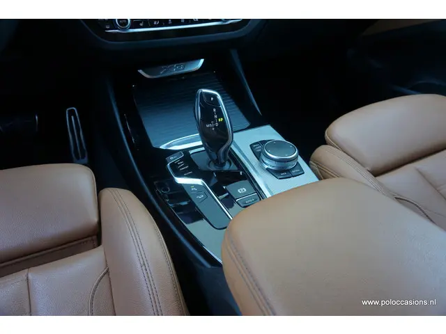BMW X3 xDrive20i High Executive 2019 Benzine 13