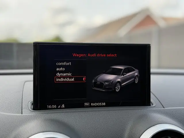 Audi A3 Limousine 30 TFSI Sport CarPlay 2018 Benzine 15