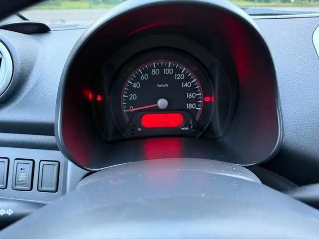 Suzuki Alto 1.0 Comfort EASSS 2013 Benzine 12