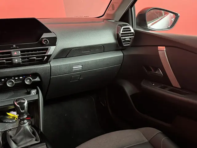 Citroën C4 1.2 Puretech Shine 2022 Benzine 42