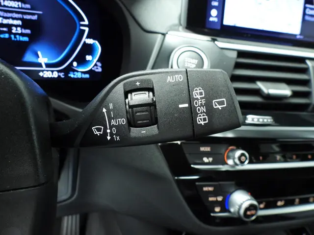 BMW X3 xDrive30e 2020 Hybride Benzine 39