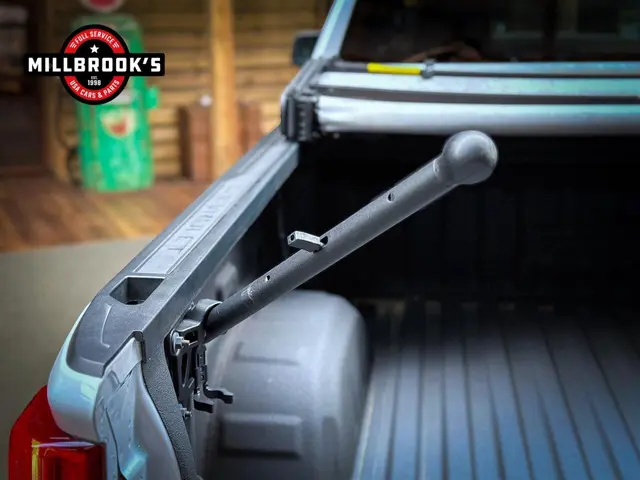 Chevrolet Silverado High Country 6.2 V8, 2024 Benzine 13