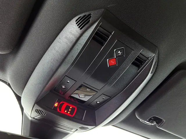 DS DS 7 Crossback 1.6 So Chic 2023 Benzine 13