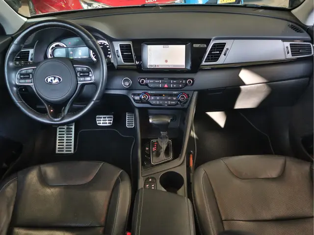 Kia Niro 1.6 GDi Hybrid SportsLine 2016 Hybride Benzine 5