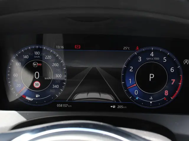 Jaguar F-PACE 5.0 V8 AWD SVR 551 pk 2019 Benzine 33