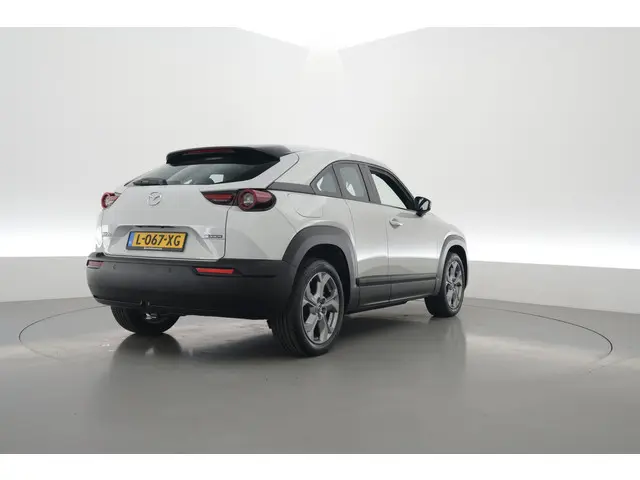 Mazda MX-30 e-SkyActiv 145 36 kWh 2021 Elektrisch 2