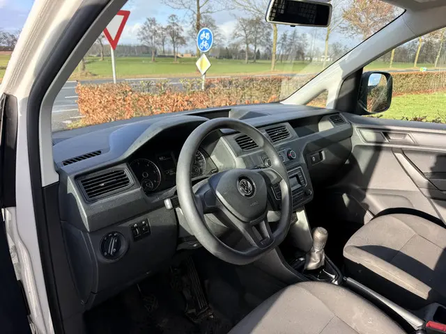 Volkswagen Caddy 2.0 TDI L1H1 BMT Economy 2017 Diesel 3