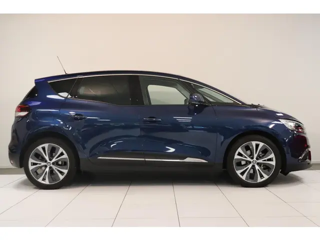 Renault Scénic 1.2 TCe Intens 2017 Benzine 18
