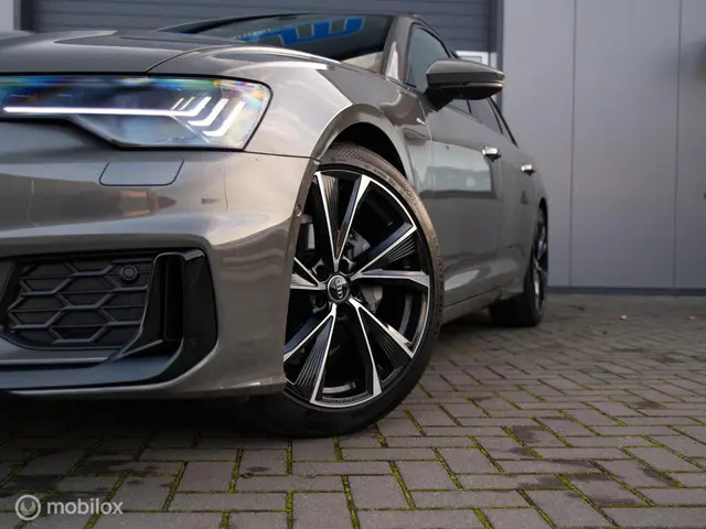 Audi A6 Avant 40 TFSI 2024 Benzine 43