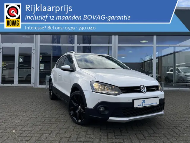 Volkswagen Polo 1.2 TSI Cross 2014 Benzine 2